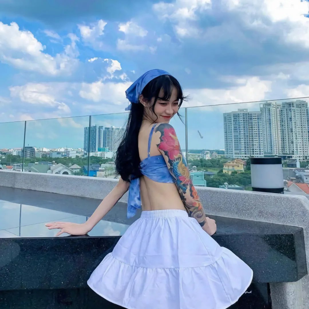 明天，我会成为谁的女友